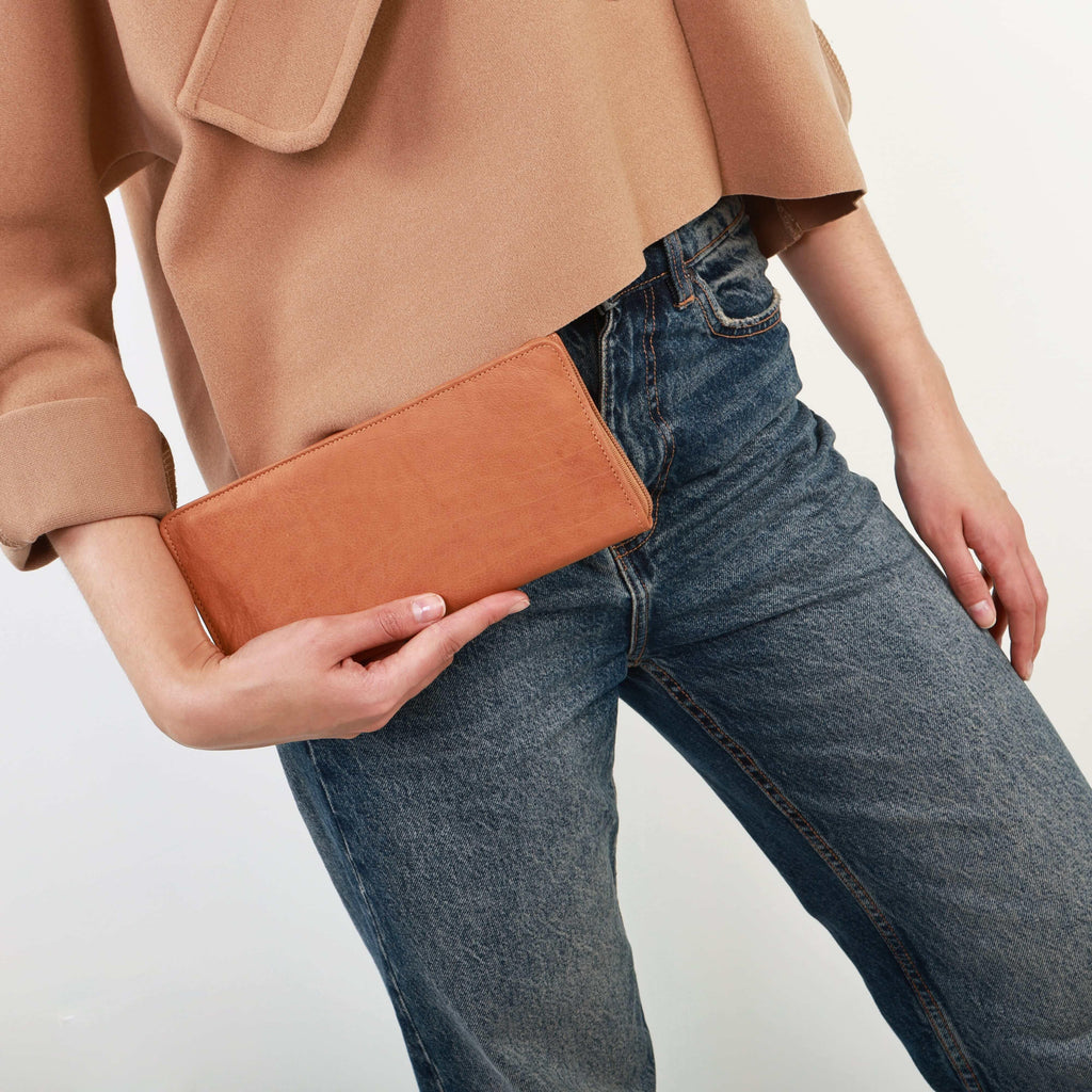 Buy Woman's Double Fold Falcon - 513 Wallet - Family Leather – Family ...